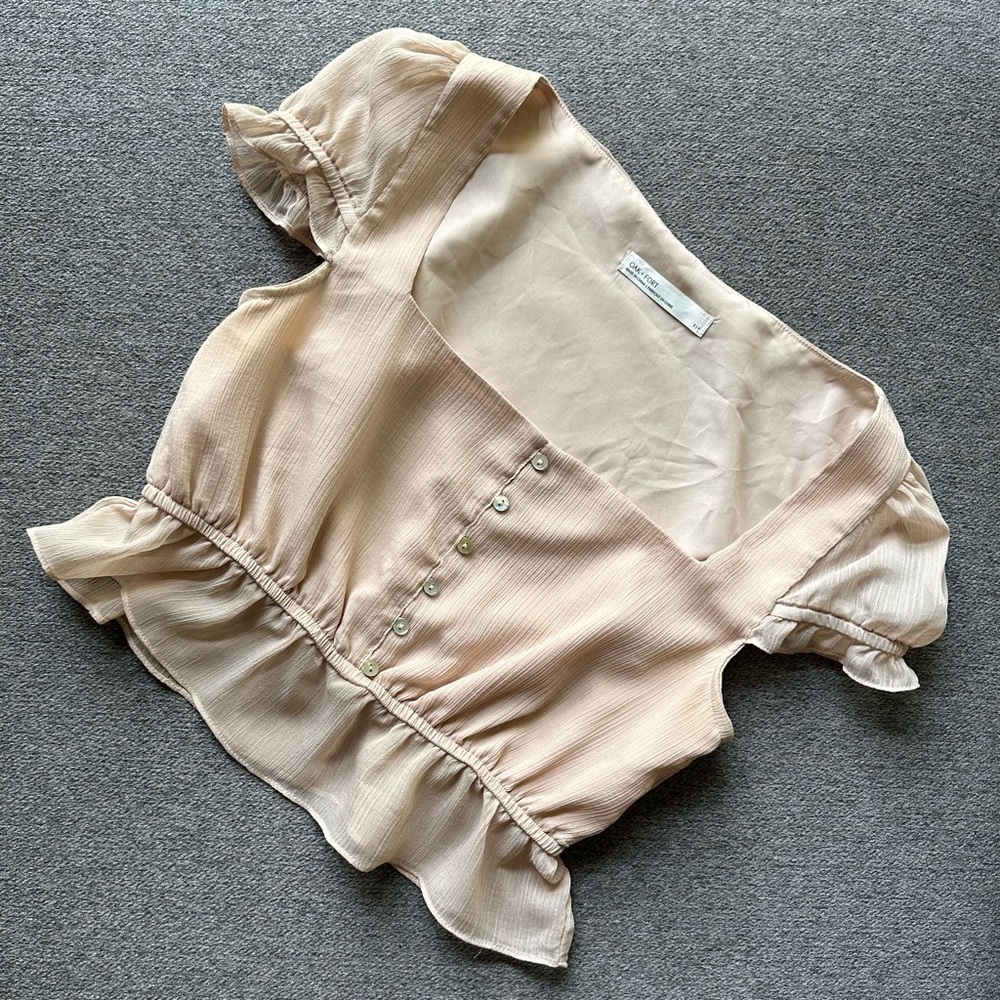 OAK + FORT // Crop Button Peplum Style Blouse